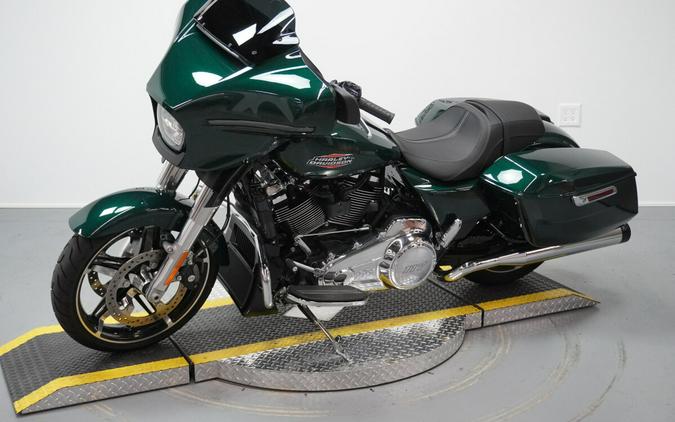 2024 Harley-Davidson® Street Glide® Alpine Green