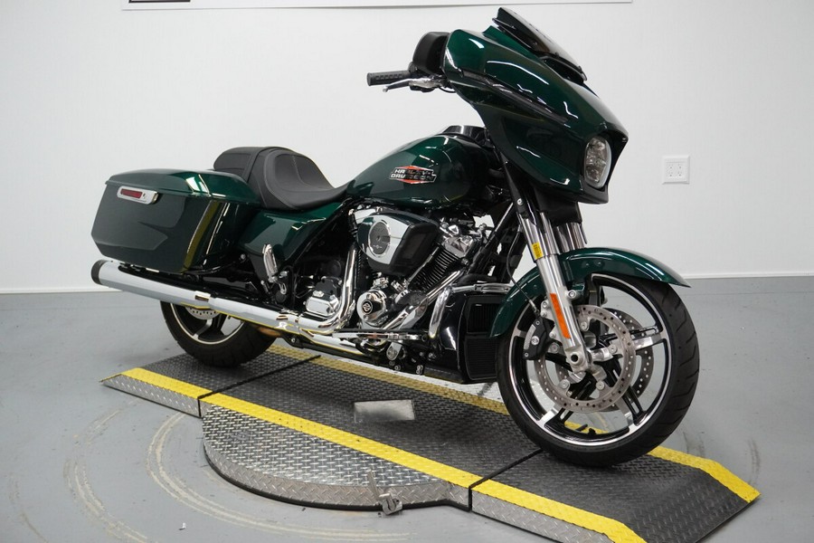 2024 Harley-Davidson® Street Glide® Alpine Green