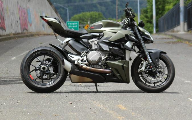 2024 Ducati Streetfighter V2