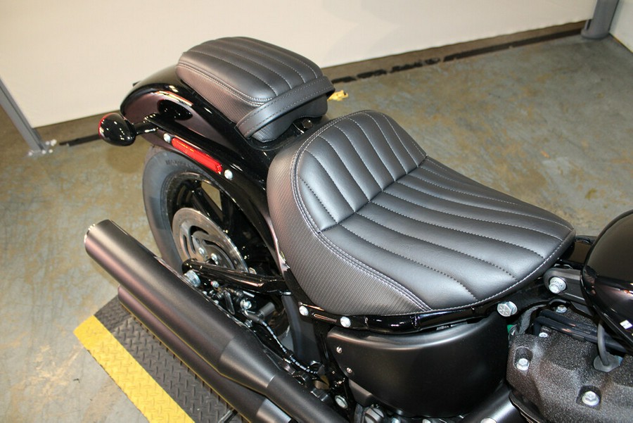 New 2024 Harley-Davidson Street Bob 114 Cruiser FXBBS Motorcycle For Sale In Miami, Florida