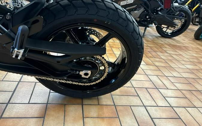 2025 Husqvarna Motorcycles SVARTPILEN 801