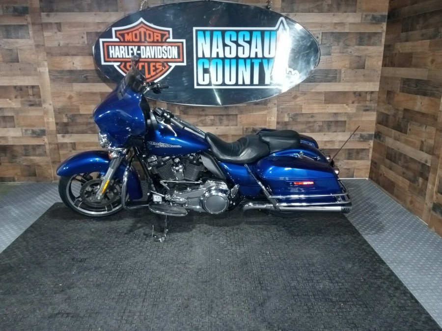 2017 Harley-Davidson Street Glide® Special