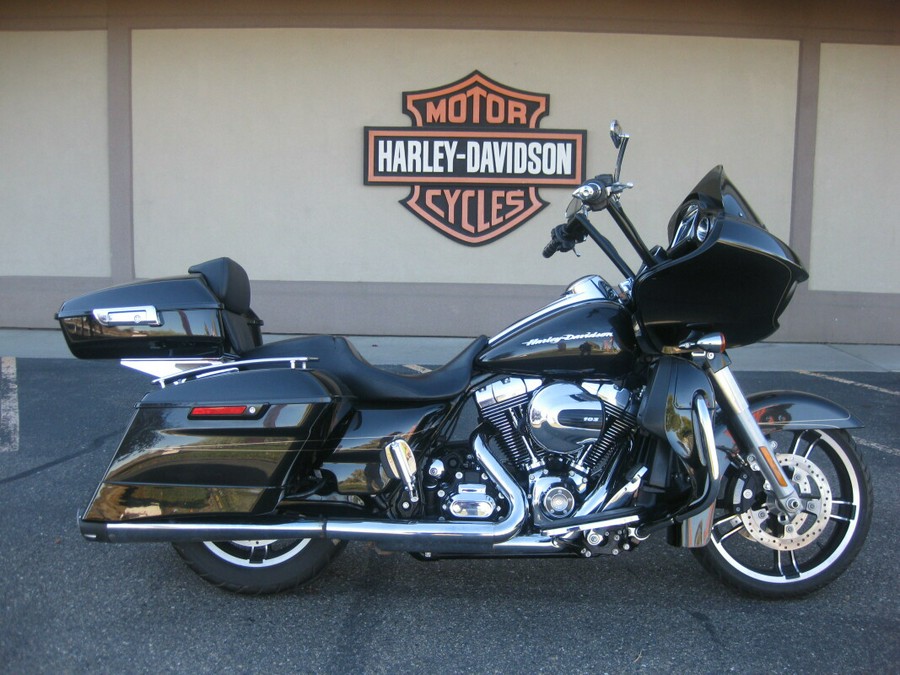 2016 Harley-Davidson Road Glide Special Black Quartz