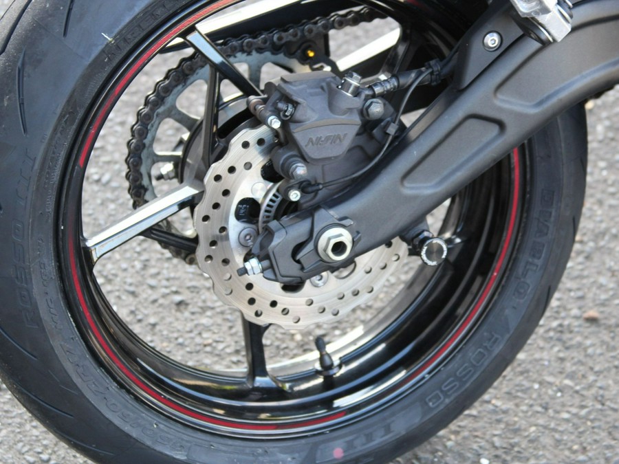 2022 Kawasaki Ninja® 650 Base
