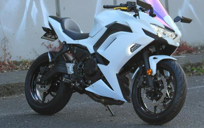 2022 Kawasaki Ninja® 650 Base