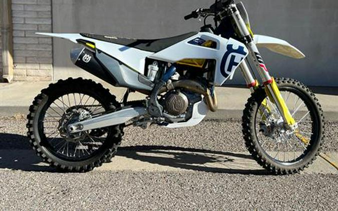 2020 Husqvarna FC 450, 350 and 250 First Look (5 Fast Facts)