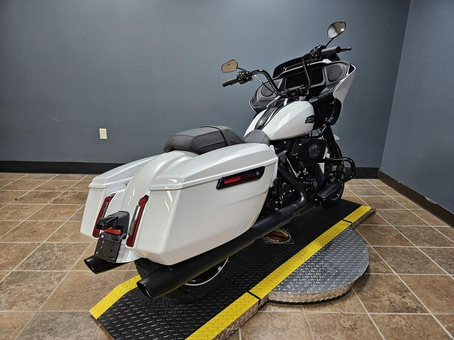 2024 Harley-Davidson® FLTRX - Road Glide®