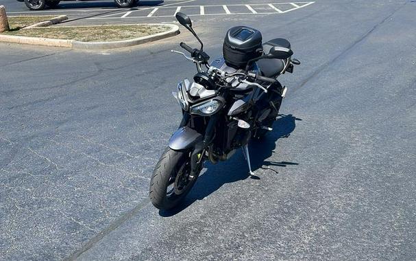 2024 Triumph Street Triple 765 R Silver Ice