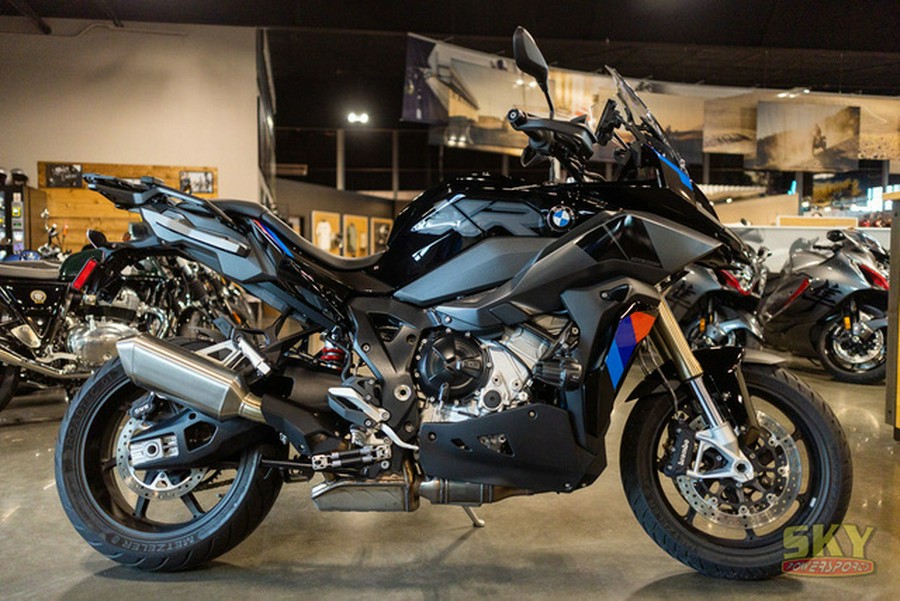 2023 BMW S 1000 XR Triple Black