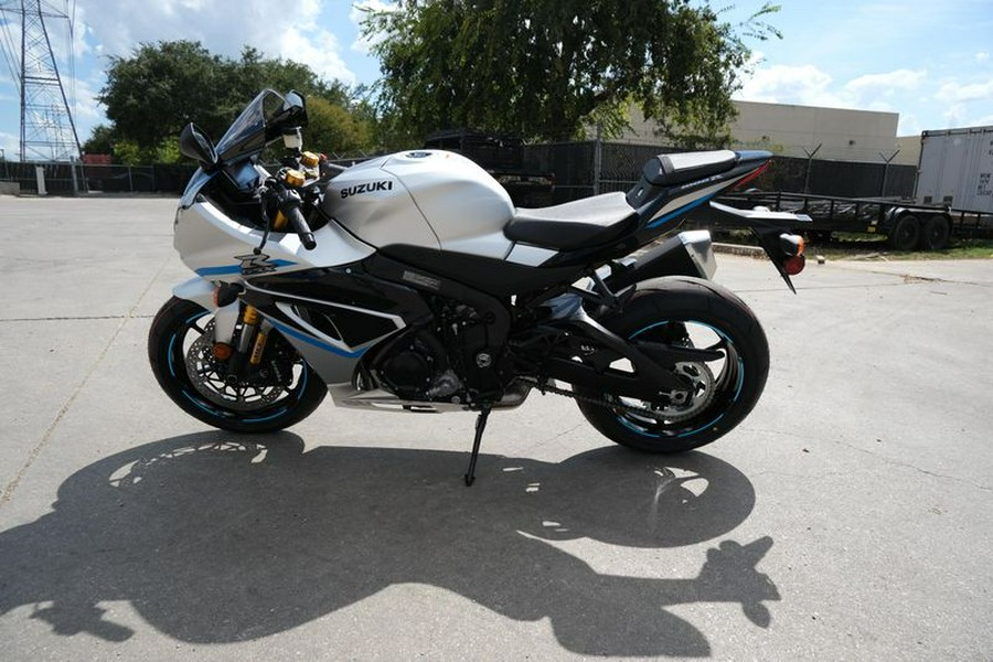 New 2025 SUZUKI GSXR1000R SILVER