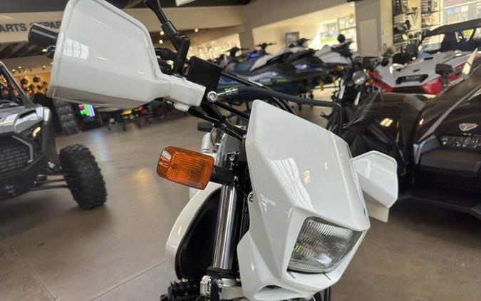 2026 Suzuki DR650SEM6