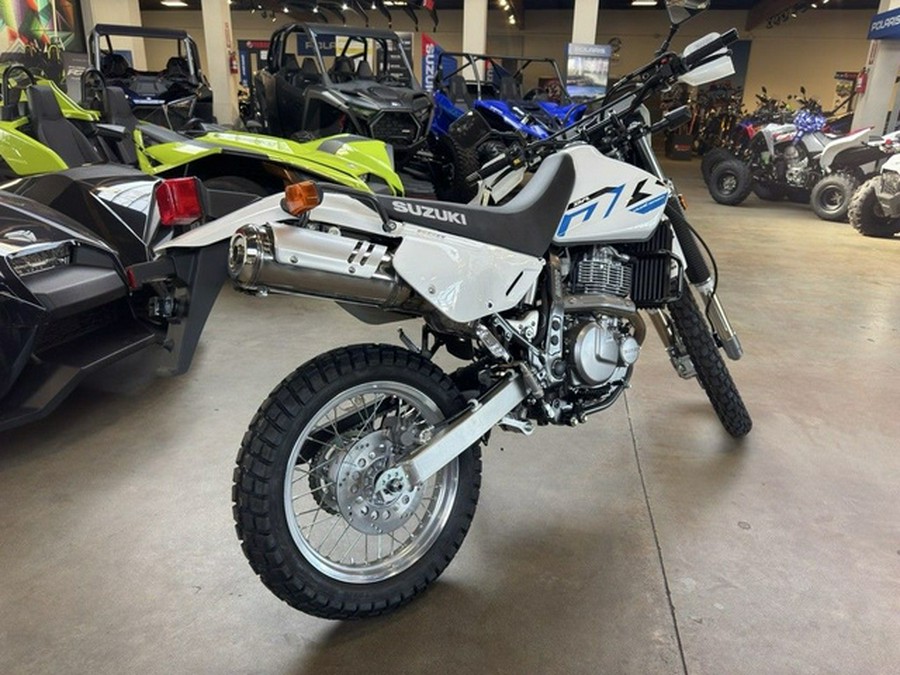 2026 Suzuki DR650SEM6