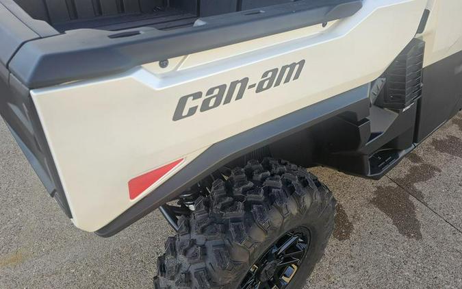 2026 Can-Am® Defender MAX Limited HD11