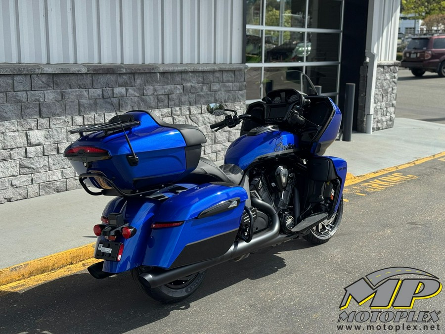 2026 Indian Motorcycle Pursuit® Dark Horse® with 112 and Powerband Audio Package