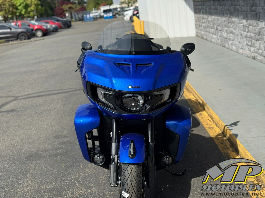 2026 Indian Motorcycle Pursuit® Dark Horse® with 112 and Powerband Audio Package