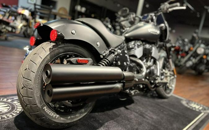 2024 Indian Motorcycle® Sport Chief Black Smoke