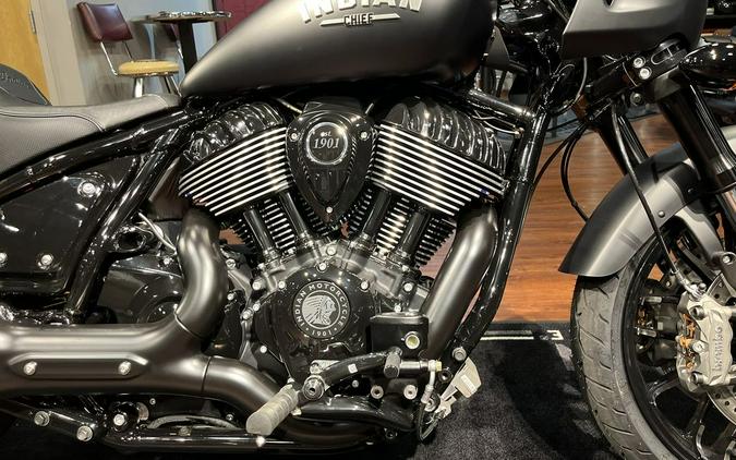 2024 Indian Motorcycle® Sport Chief Black Smoke