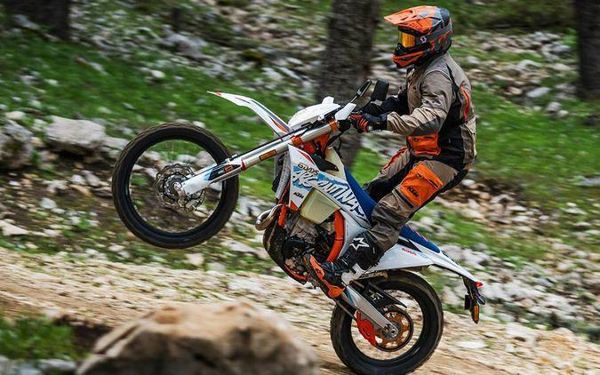 2024 KTM 500 EXC-F 6 DAYS .99% 36 MONTH FINANCING AVAILABLE!