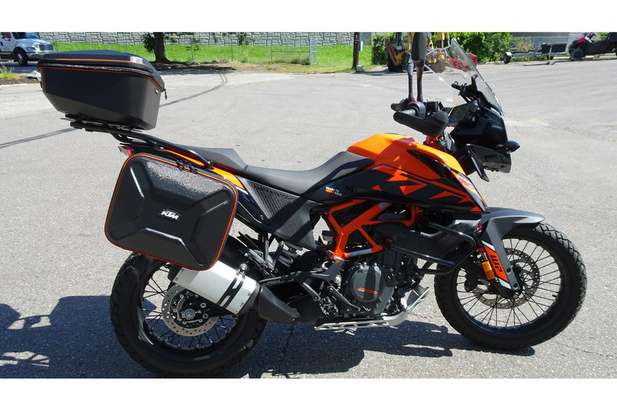 2023 KTM Adventure 390