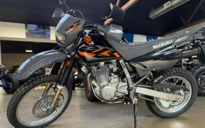 2026 Suzuki DR650SEM6