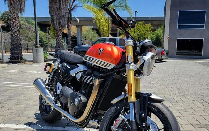 2025 Triumph Speed Twin 1200 RS Baja Orange/Sapphire Black
