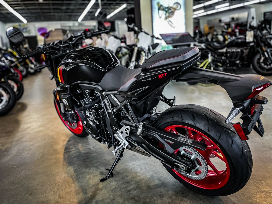 2026 SUZUKI GSX-8TT