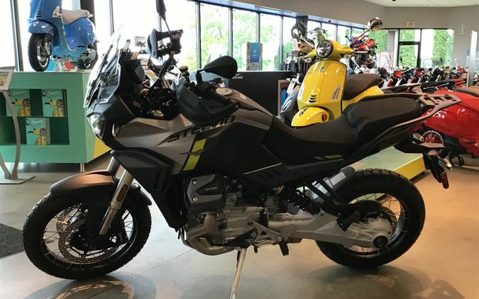 2024 Moto Guzzi Stelvio