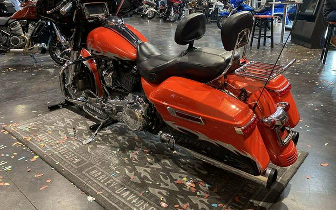 2017 Harley-Davidson FLHXS - Street Glide Special