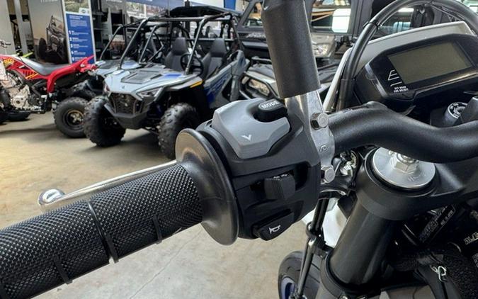 2025 Suzuki DR-Z4SMM5