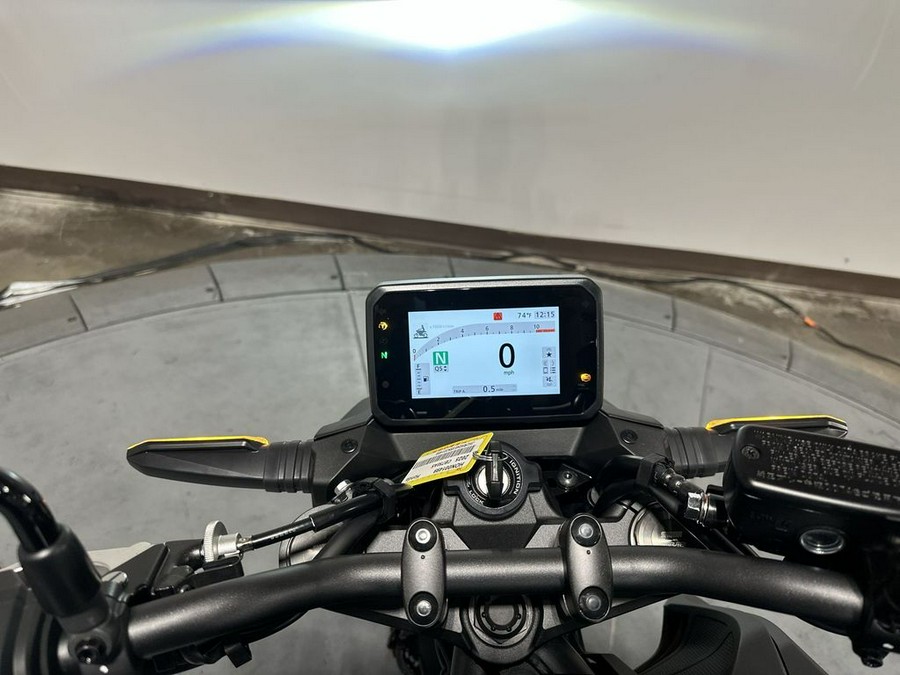 2025 Honda CB750 Hornet Base