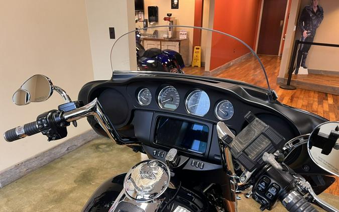 Used 2019 Harley-Davidson Tri-Glide Ultra Classic Trike Motorcycle For Sale Near Memphis, TN