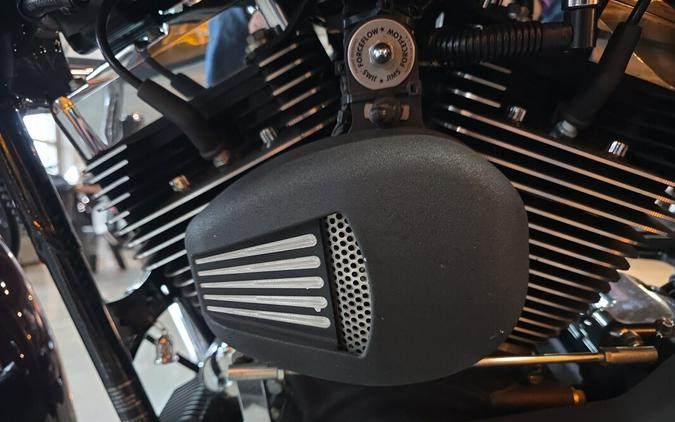 2015 Harley-Davidson® Electra Glide® Ultra Classic® Low FLHTCUL