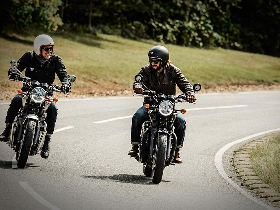 2016 Triumph Bonneville T120 Black