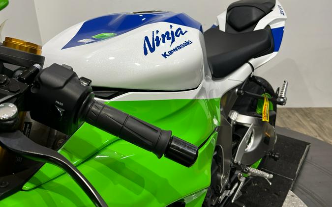 2024 Kawasaki Ninja ZX-6R 40th Anniversary Edition ABS