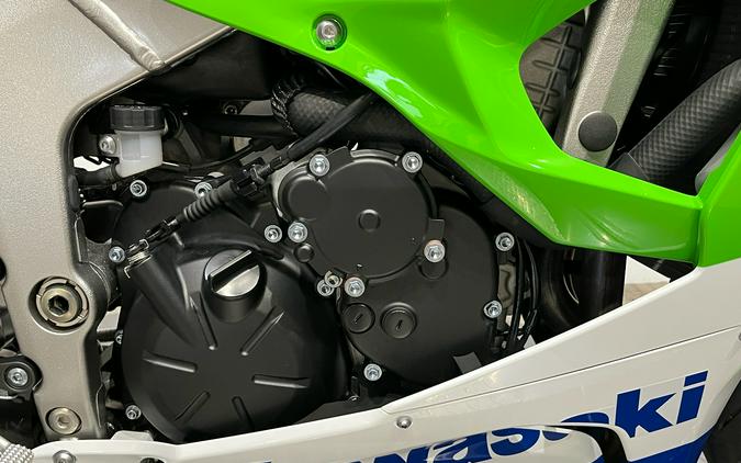 2024 Kawasaki Ninja ZX-6R 40th Anniversary Edition ABS