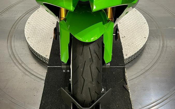 2024 Kawasaki Ninja ZX-6R 40th Anniversary Edition ABS