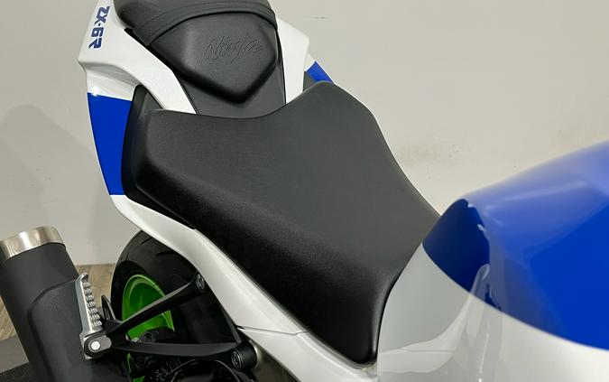 2024 Kawasaki Ninja ZX-6R 40th Anniversary Edition ABS