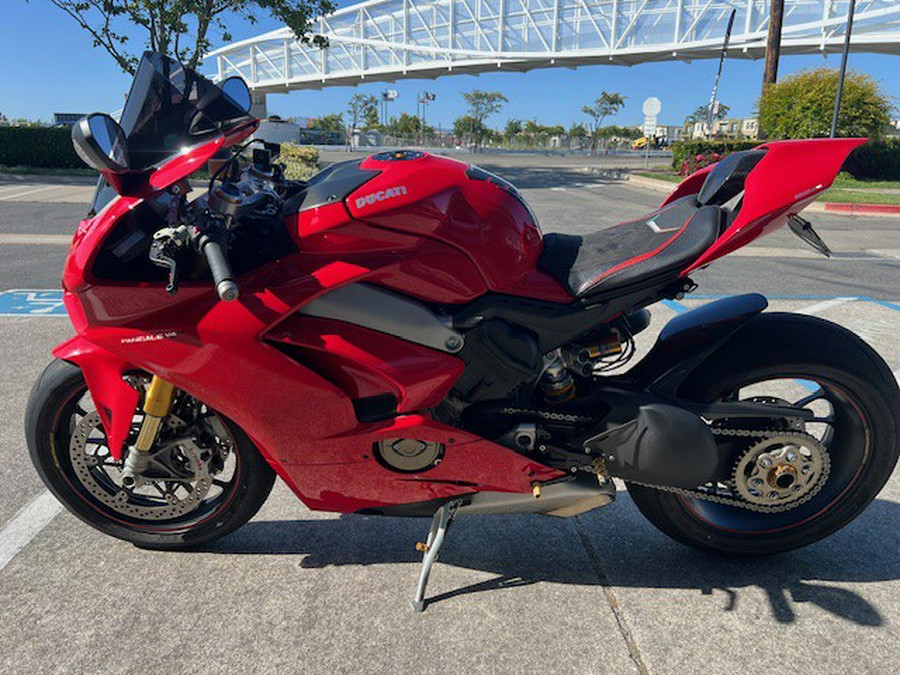 2018 Ducati Panigale V4 S