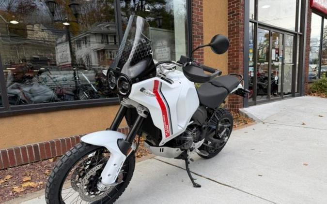 2025 Ducati DesertX