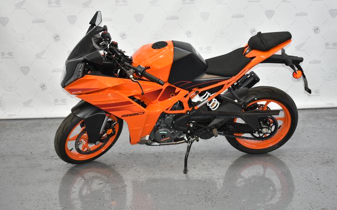 2024 KTM RC 390