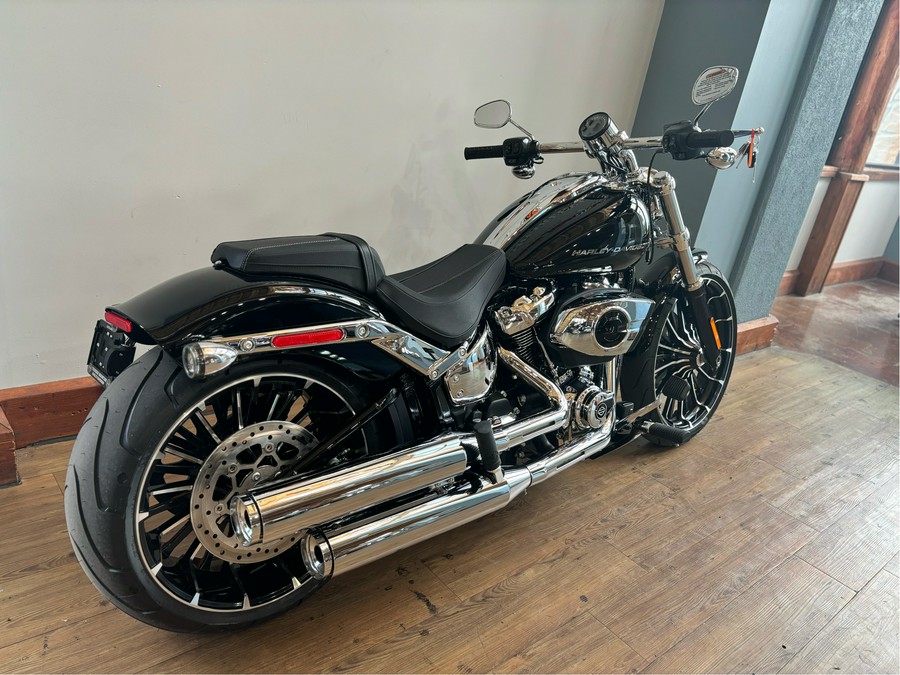 2025 Harley-Davidson Breakout®