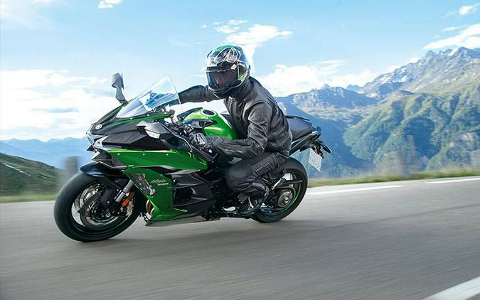 2021 Kawasaki Ninja® H2™ SX SE+
