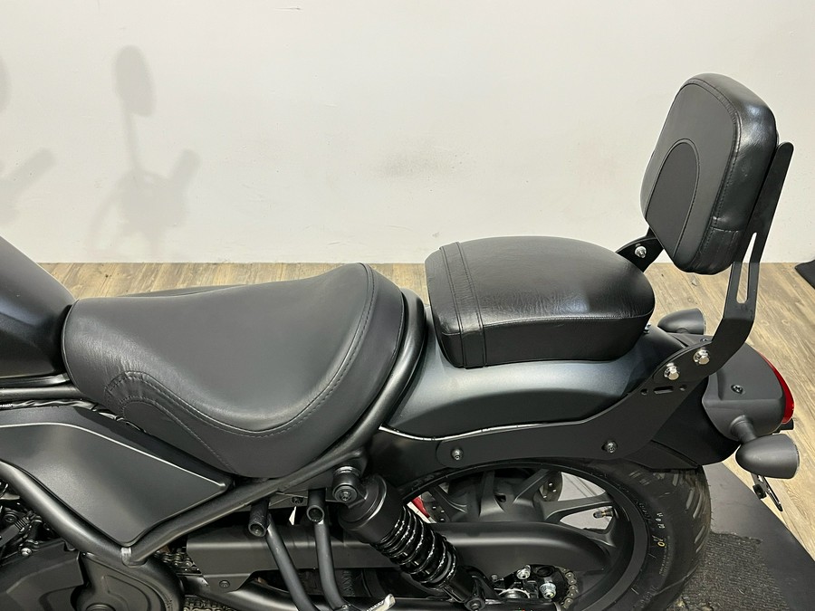 2026 Honda Rebel 300 E-Clutch