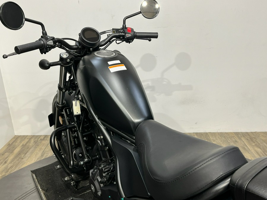 2026 Honda Rebel 300 E-Clutch
