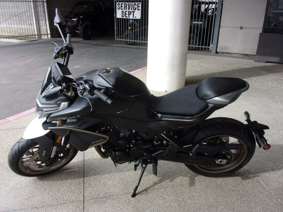 2024 CFMoto 800NK