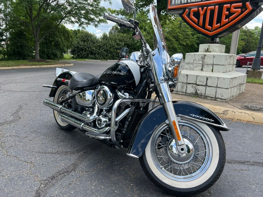 2018 FLDE Softail Deluxe