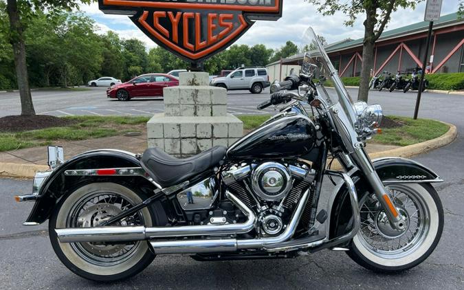 2018 FLDE Softail Deluxe