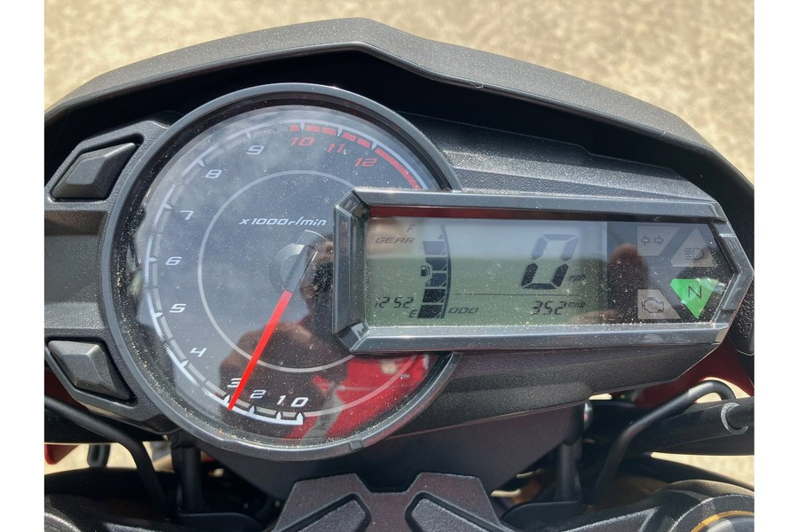 2023 Kawasaki Z125 PRO