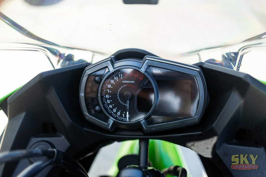 2018 Kawasaki Ninja 400 KRT Edition