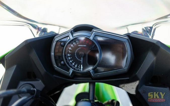 2018 Kawasaki Ninja 400 KRT Edition